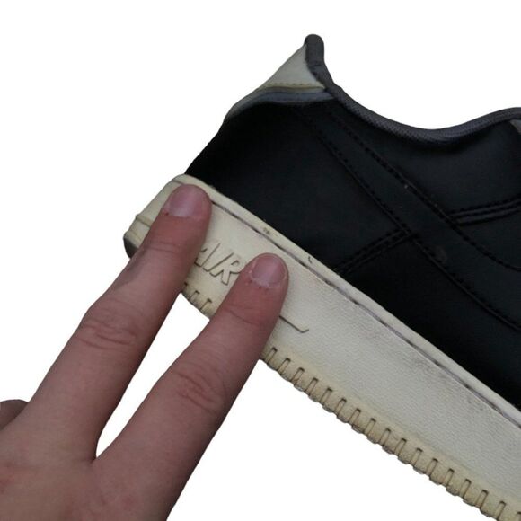 RARE Nike Air Force 1 Low '07 LV8 1 Black Pure Platinum Size 11 - Picture 11 of 16